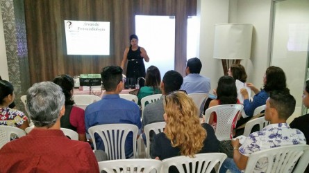 minicurso-cuidados-com-a-voz (11)